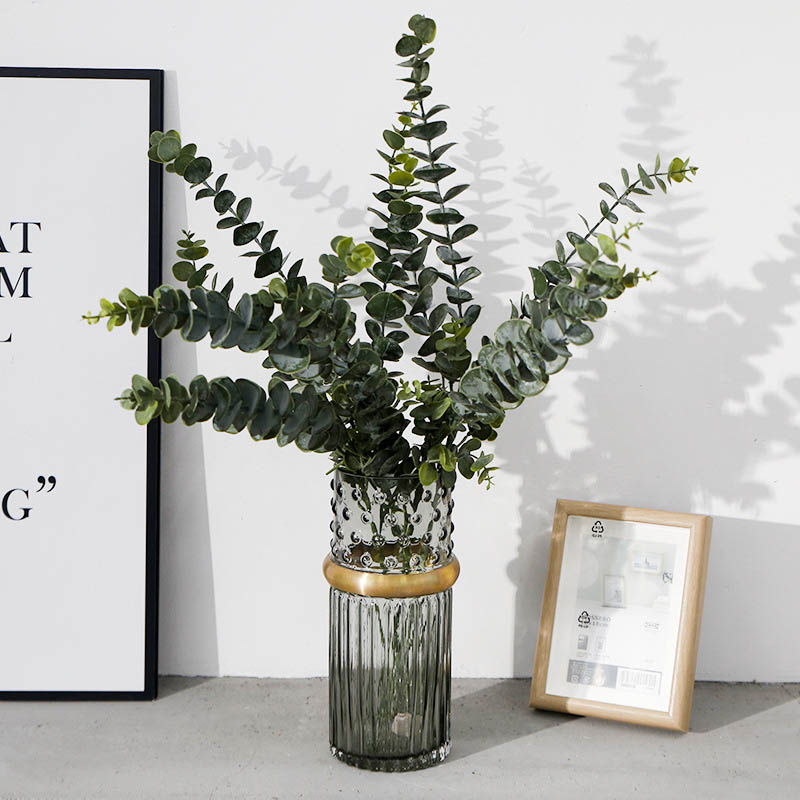 artificial-green-plants_462183.jpg